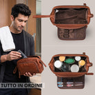 Necessaire Henry in pelle marrone maraska, interno aperto con scomparti ed elastici, logo STILORD